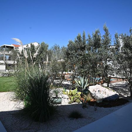 Villa Suncica With Heated Pool, Jacuzzi And Bikes Near Zadar Sukošan 外观 照片