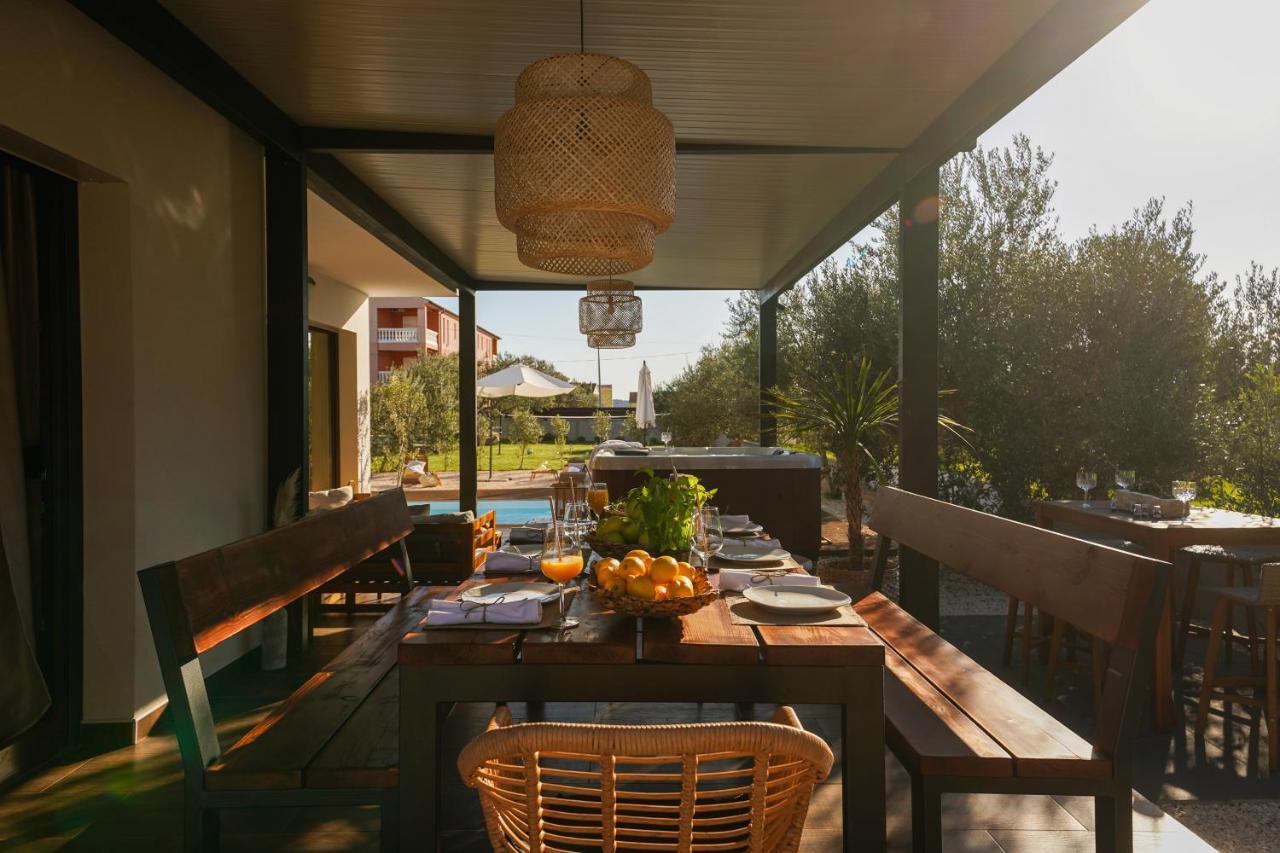 Villa Suncica With Heated Pool, Jacuzzi And Bikes Near Zadar Sukošan 外观 照片