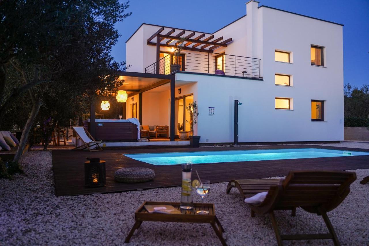 Villa Suncica With Heated Pool, Jacuzzi And Bikes Near Zadar Sukošan 外观 照片