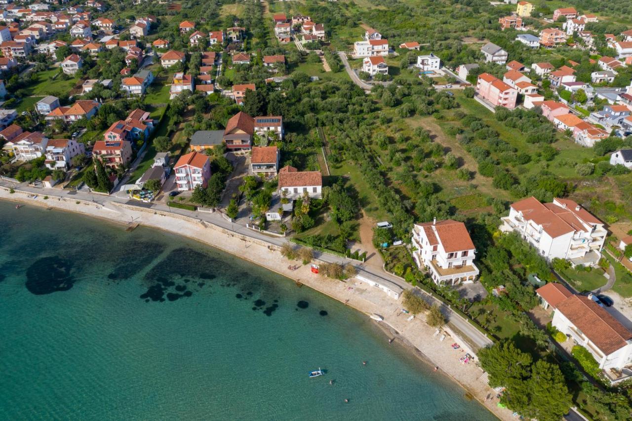 Villa Suncica With Heated Pool, Jacuzzi And Bikes Near Zadar Sukošan 外观 照片