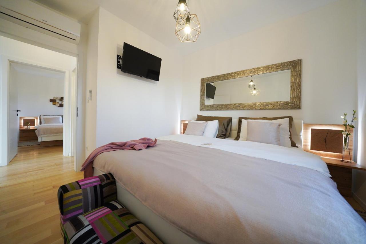 Villa Suncica With Heated Pool, Jacuzzi And Bikes Near Zadar Sukošan 外观 照片
