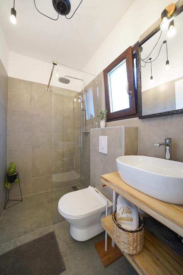 Villa Suncica With Heated Pool, Jacuzzi And Bikes Near Zadar Sukošan 外观 照片